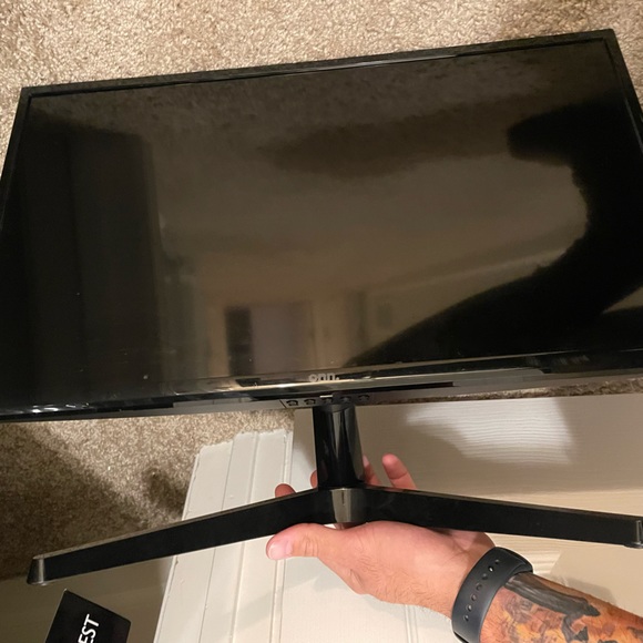 Onn 22” HDMI Monitor - Picture 1 of 2